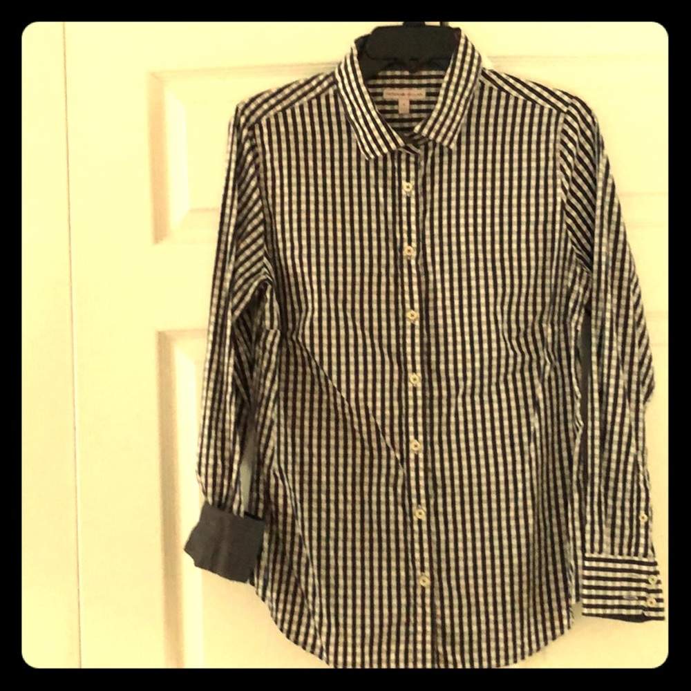 Women’s Black / White checked button down shirt.